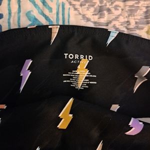 Torrid size 4 active leggings